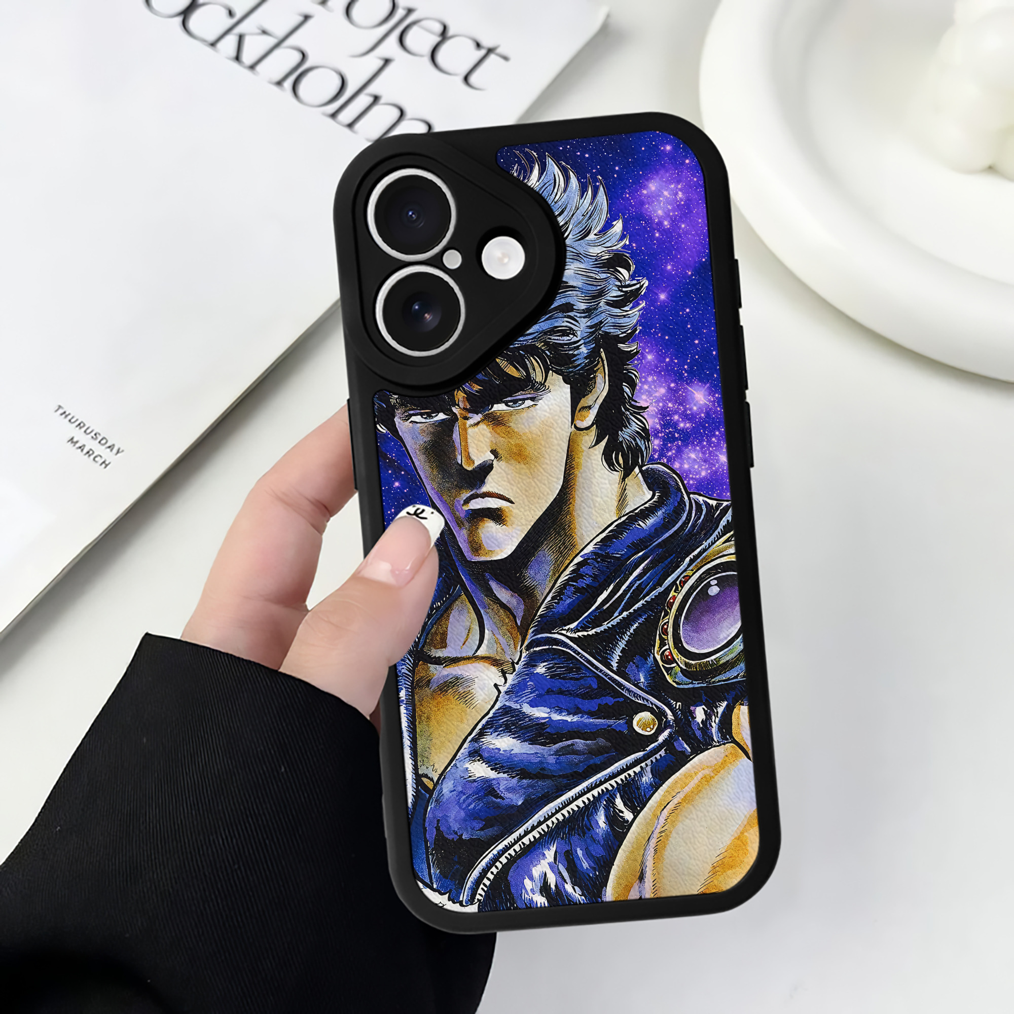 （画像用） 北斗の拳 Fist of the North Star 【iPhone 16シリーズ対応】シリコンスマホケース（レザー調） 材質：シリコン